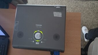Projektor Toshiba TDP-T80, žiarovka ok, otestovaný - 3