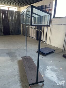 Štender s úložným priestorom - 3