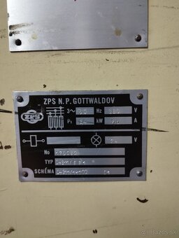 Obuvnicky kombinovaný stroj - 3