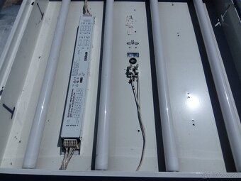 Neónové svietidla. - 3