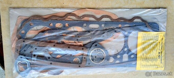 Sada tesnení DT-75 /A 41/ - 3