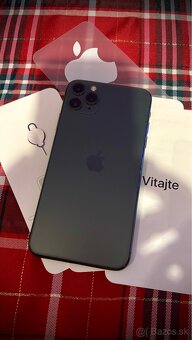 Apple iPhone 11 Pro Max - 3