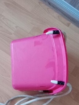 Plastová hojdačka - 3