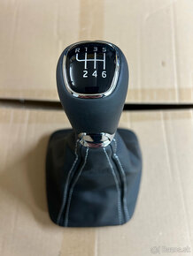 Radiaca páka Octavia 2 RS originál s manžetou a rámčekom - 3