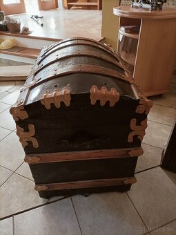 lodný kufor 18 storocie - 3