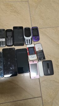 20 ks mobilov na diely - 3