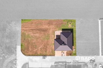 RADO | Veľký 5-izbový RD s pozemkom 700m2, Beckov - 3