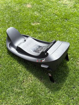 Cybex i-Size Atom B2 s isofixom 0-13kg + základňa Base One - 3