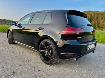 VW Golf 2.0 TSI GTI - 3