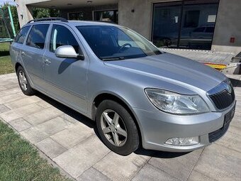Škoda Octavia combi 1.6 TDI 77kw DSG (chyba spojky) - 3