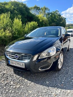 Predám Volvo v60 D4 - 3