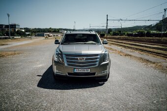 CADILLAC ESCALADE PLATINUM 6.2 V8 - 3