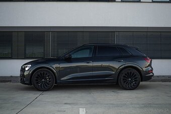 Audi E-tron 55 quattro Advanced - 3