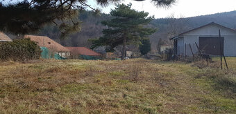 Predám stavebný pozemok - Koliňany 2154m2. - 3