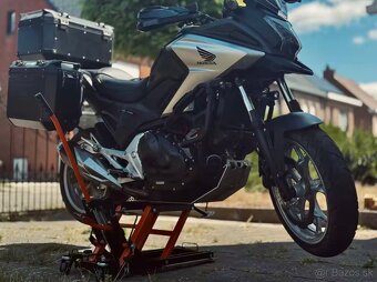 Hydraulický motozdvihák 600 kg – úplne nový - 3