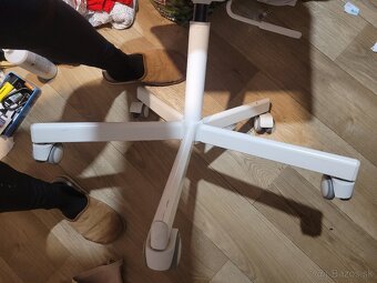 Ikea stolicka Vagsberg - 3