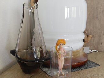 1+1Váza hnedá a soška sklo znam.Panna - 3