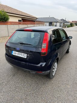 Ford Fiesta 1.3 benzín - 3