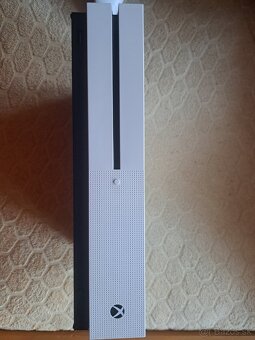 Xbox one S 500gb - 3