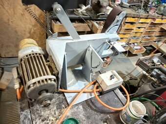 Pásová brúska - 3