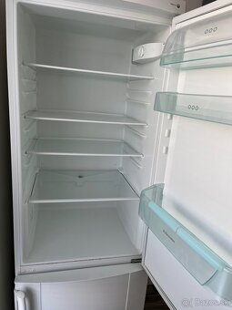 Chladnička s mestskom elektrolux - 3