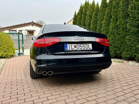 Audi A4 2.0tdi S-Line Competition - 3