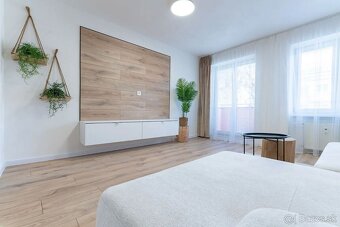 NA PRENÁJOM: Moderný 2,5-izbový byt v TOP lokalite Trenčína - 3