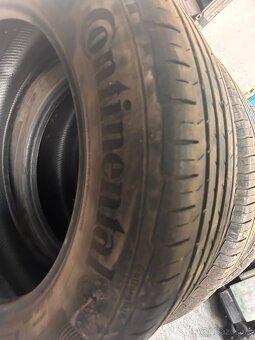 Predám 225/60r17 continwntal - 3
