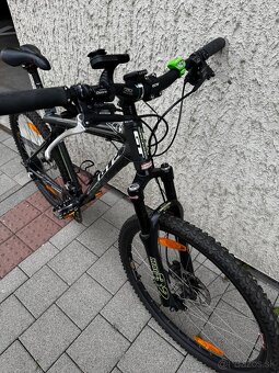 Predám horský bicykel GT Avalanche veľ.M - 3