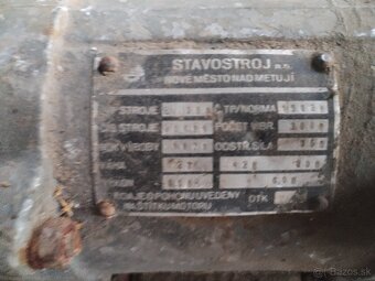 Vibracny motor, - 3
