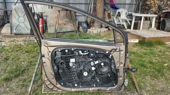 HYUNDAI i30 Dvere L.P. - 3