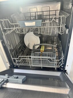 predám malo používanú umývačku riadu - 3