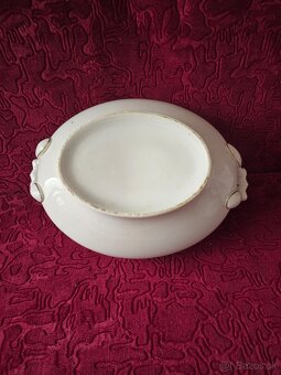 Tri polievkové mise. - 3