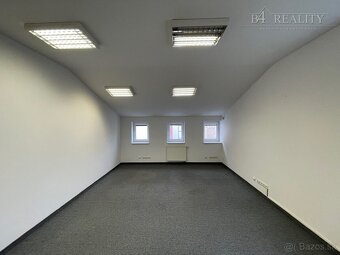 Lukratívne kancelárske priestory, 67 m2, klimatizácia, Trenč - 3