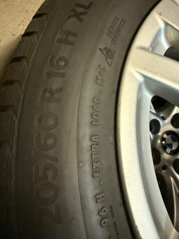 R16 ZIMNÍ KOLA BMW 1,2 205/60/16 PNEU DOT24 99% - 3