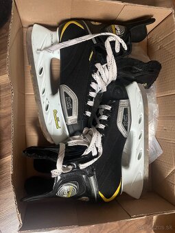 Ľadové korčule Crowned - 3