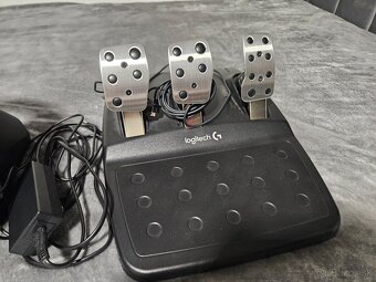 Logitech G29 Driving Force - 3