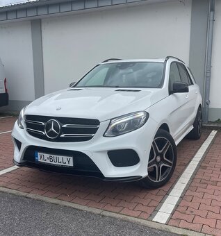 Mercedes-Benz GLE 350d AMG 4-Matic - 3