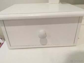 Kozmetický stolík - 3