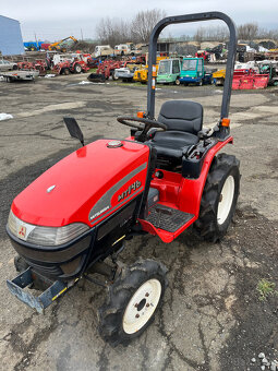 Malotraktor Mitsubishi MT146 s  rotavátorom - 3