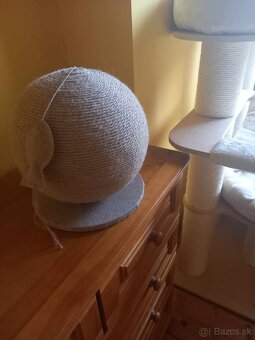škrabadlo guľa priemer 30cm - 3