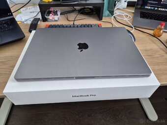 MacBook Pro 16" - 2021, M1 Pro 16gb RAM, 512gb disk - 3