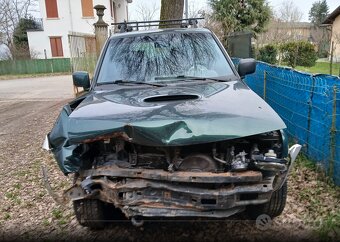 Nissan Terrano - 3