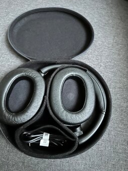 Sony ULT WEAR-black - 3