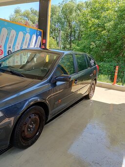 Predám Renault laguna - 3