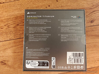 Corsair 64 GB KIT DDR5 6000 CL30 Dominator Titanium White - 3
