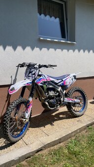 Yamaha yzf 250 - 3