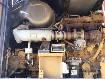 Koles bager Cat 318 F - 3