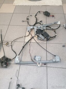 Stahovacky, Zámky dverí, Motorceky, Kabeláže, Octavia1 - 3