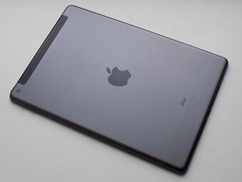 Predam iPad 8 WiFi + Cellular, 4G/LTE, na Sim kartu. - 3